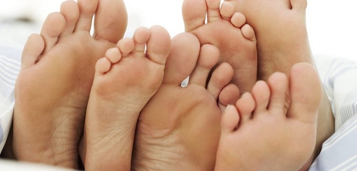Desempenhamos a transpiração dos pés de uma vez por todas